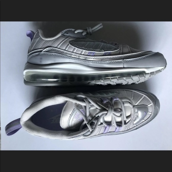 Nike Shoes Nike Air Max 98 Se Womens 9 Sneaker Silver Purple Poshmark